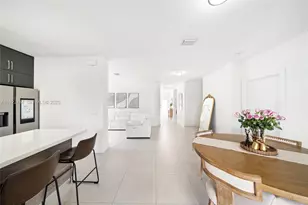 17341 SW 304th St, Homestead, FL 33030 - Photo 9