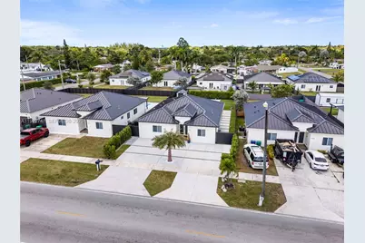 17341 SW 304th St, Homestead, FL 33030 - Photo 3