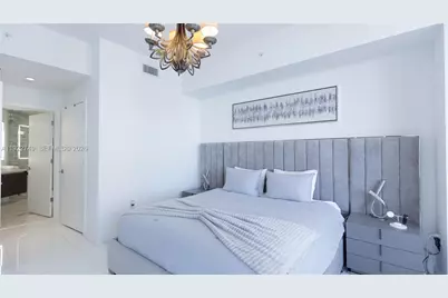 851 NE 1st Ave #3309, Miami, FL 33132 - Photo 13