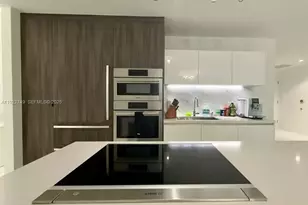 851 NE 1st Ave, Miami, FL 33132 - Photo 11