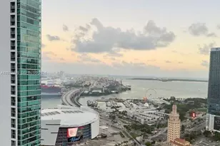 851 NE 1st Ave, Miami, FL 33132 - Photo 3