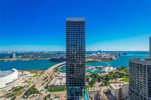 398 NE 5th St, Miami, FL 33132 - Photo 5