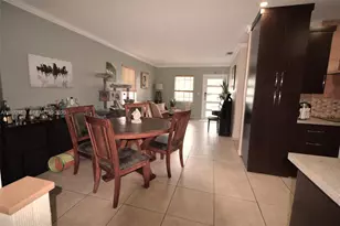 890 E 38th St, Hialeah, FL 33013 - Photo 3