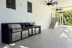 365 Buttonwood Shores Dr, Key Largo, FL 33037 - Photo 9