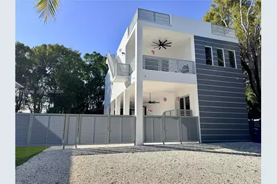 365 Buttonwood Shores Dr, Key Largo, FL 33037 - Photo 1