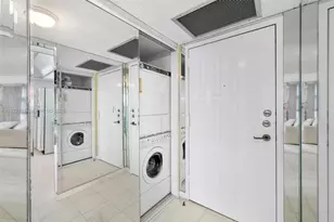 600 Parkview Dr, Hallandale Beach, FL 33009 - Photo 7