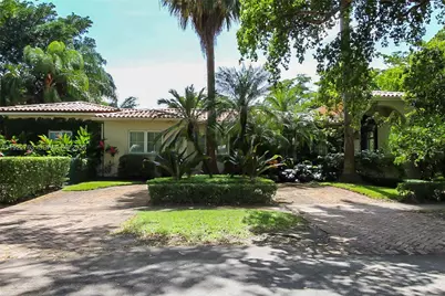 1400 Alberca St #1400, Coral Gables, FL 33134 - Photo 5