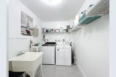 11196 SW 75th Ter, Miami, FL 33173 - Photo 23