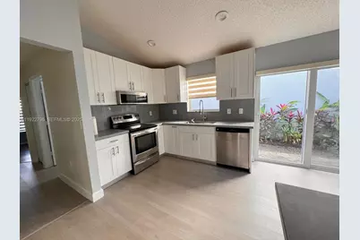 15430 SW 143rd Ter, Miami, FL 33196 - Photo 11