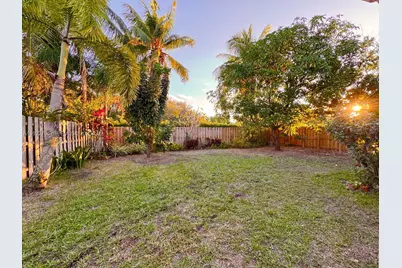 15430 SW 143rd Ter, Miami, FL 33196 - Photo 21