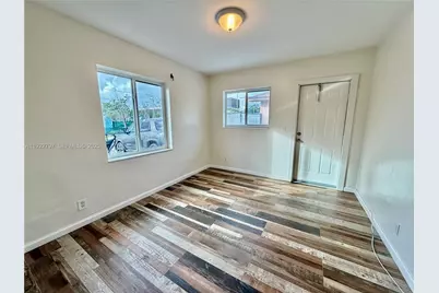 1821 N 17th Ct #21-a, Hollywood, FL 33020 - Photo 11