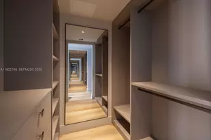 465 Brickell Ave, Miami, FL 33131 - Photo 21