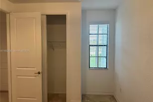 11718 SW 13th Ct, Pembroke Pines, FL 33025 - Photo 31