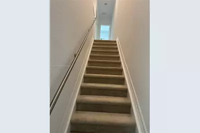 11718 SW 13th Ct, Pembroke Pines, FL 33025 - Photo 15