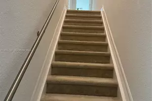 11718 SW 13th Ct, Pembroke Pines, FL 33025 - Photo 15