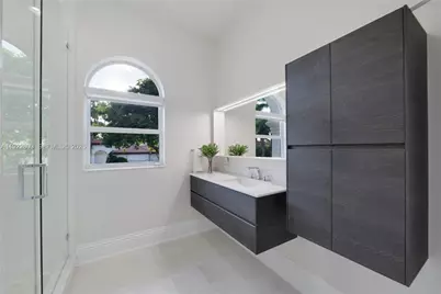 13693 Deering Bay Dr, Coral Gables, FL 33158 - Photo 55