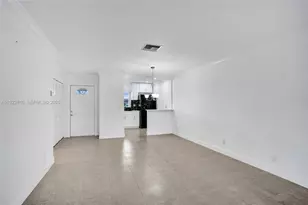 2915 Crosley Dr W, West Palm Beach, FL 33415 - Photo 15
