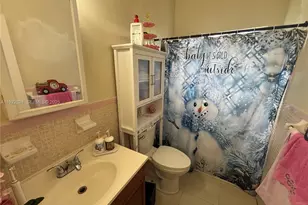 2912 NW 32nd St, Miami, FL 33142 - Photo 21