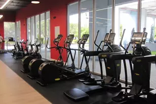 7661 NW 107th Ave, Doral, FL 33178 - Photo 13