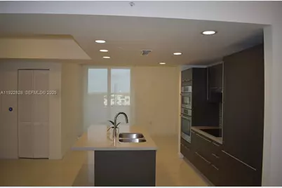 7661 NW 107th Ave #704, Doral, FL 33178 - Photo 1