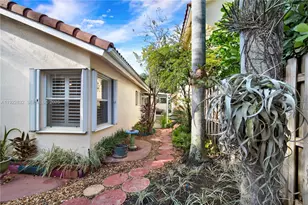 10953 SW 153rd Ct, Miami, FL 33196 - Photo 5