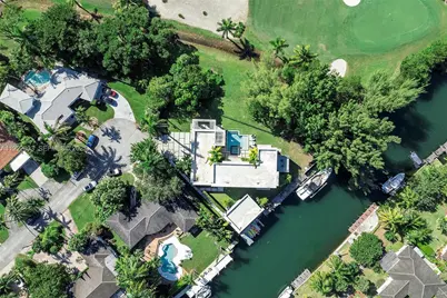 1009 NE 104th St, Miami Shores, FL 33138 - Photo 73