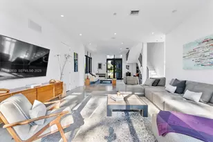 1009 NE 104th St, Miami Shores, FL 33138 - Photo 31