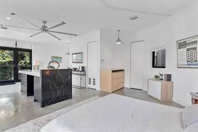 1009 NE 104th St, Miami Shores, FL 33138 - Photo 57