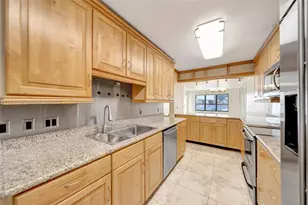 200 Golden Isles Dr, Hallandale Beach, FL 33009 - Photo 5