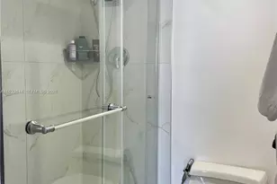 6900 Bay Dr, Miami Beach, FL 33141 - Photo 15