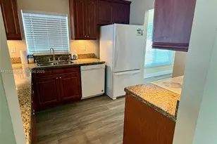 11561 SW 51st St, Cooper City, FL 33330 - Photo 7