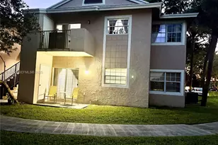 1791 NW 96th Terrace, Pembroke Pines, FL 33024 - Photo 21