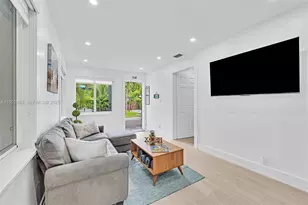 1960 Riverside Dr, Fort Lauderdale, FL 33312 - Photo 11