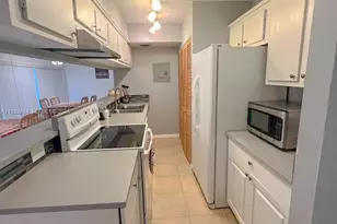 5234 NE 6th Ave, Oakland Park, FL 33334 - Photo 7