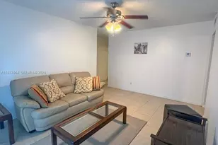 5234 NE 6th Ave, Oakland Park, FL 33334 - Photo 9