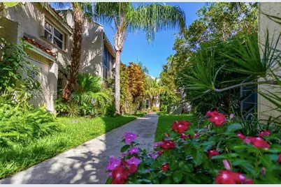 5234 NE 6th Ave #B25, Oakland Park, FL 33334 - Photo 1