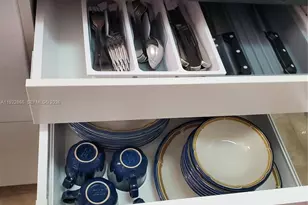 9978 N Belfort Cir, Tamarac, FL 33321 - Photo 9