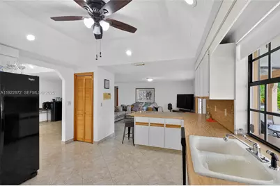 6611 SW 99th Ave, Miami, FL 33173 - Photo 27