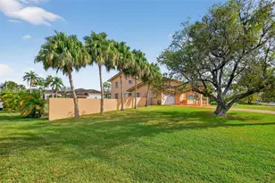 6611 SW 99th Ave, Miami, FL 33173 - Photo 1