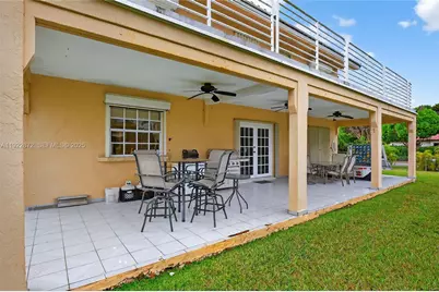 6611 SW 99th Ave, Miami, FL 33173 - Photo 57
