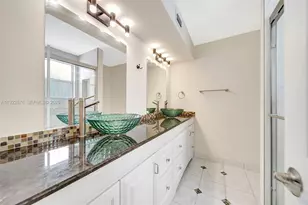 4852 Grapevine Wy, Davie, FL 33331 - Photo 35