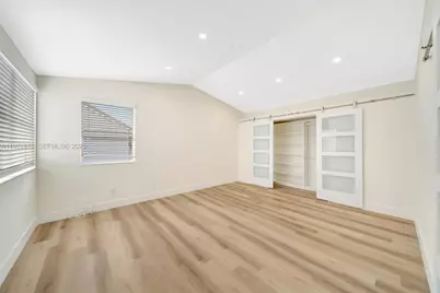 4852 Grapevine Way, Davie, FL 33331 - Photo 31