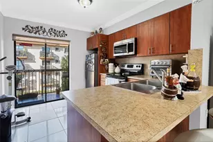 5490 W 21st Ct, Hialeah, FL 33016 - Photo 11