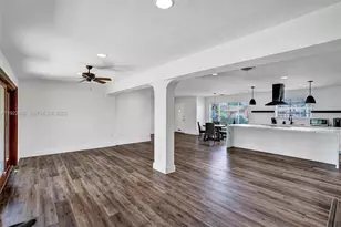 2106 NE 16th Ave, Wilton Manors, FL 33305 - Photo 15