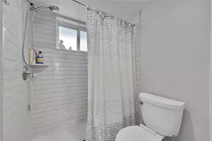 6890 Royal Palm Blvd, Margate, FL 33063 - Photo 21
