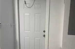 15535 SW 10th St, Miami, FL 33194 - Photo 5