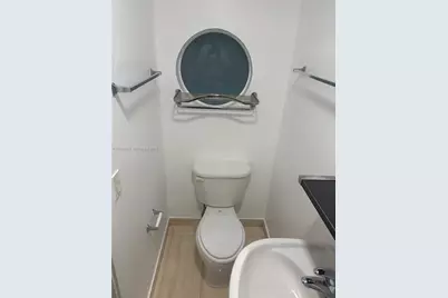 15535 SW 10th St #Efficiency, Miami, FL 33194 - Photo 7