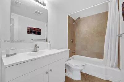 1601 Bay Rd #8, Miami Beach, FL 33139 - Photo 19