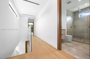 66 NW 50th St, Miami, FL 33127 - Photo 31