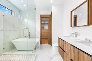 66 NW 50th St, Miami, FL 33127 - Photo 37